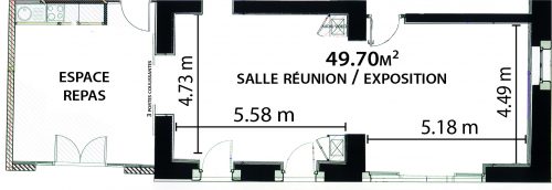 La superficie Totale est de 49.70 m², 1ère partie : 26,40 m², 2ème partie : 23.30 m². L'espace comprend un espace repas et une salle de réunion et d'exposition.